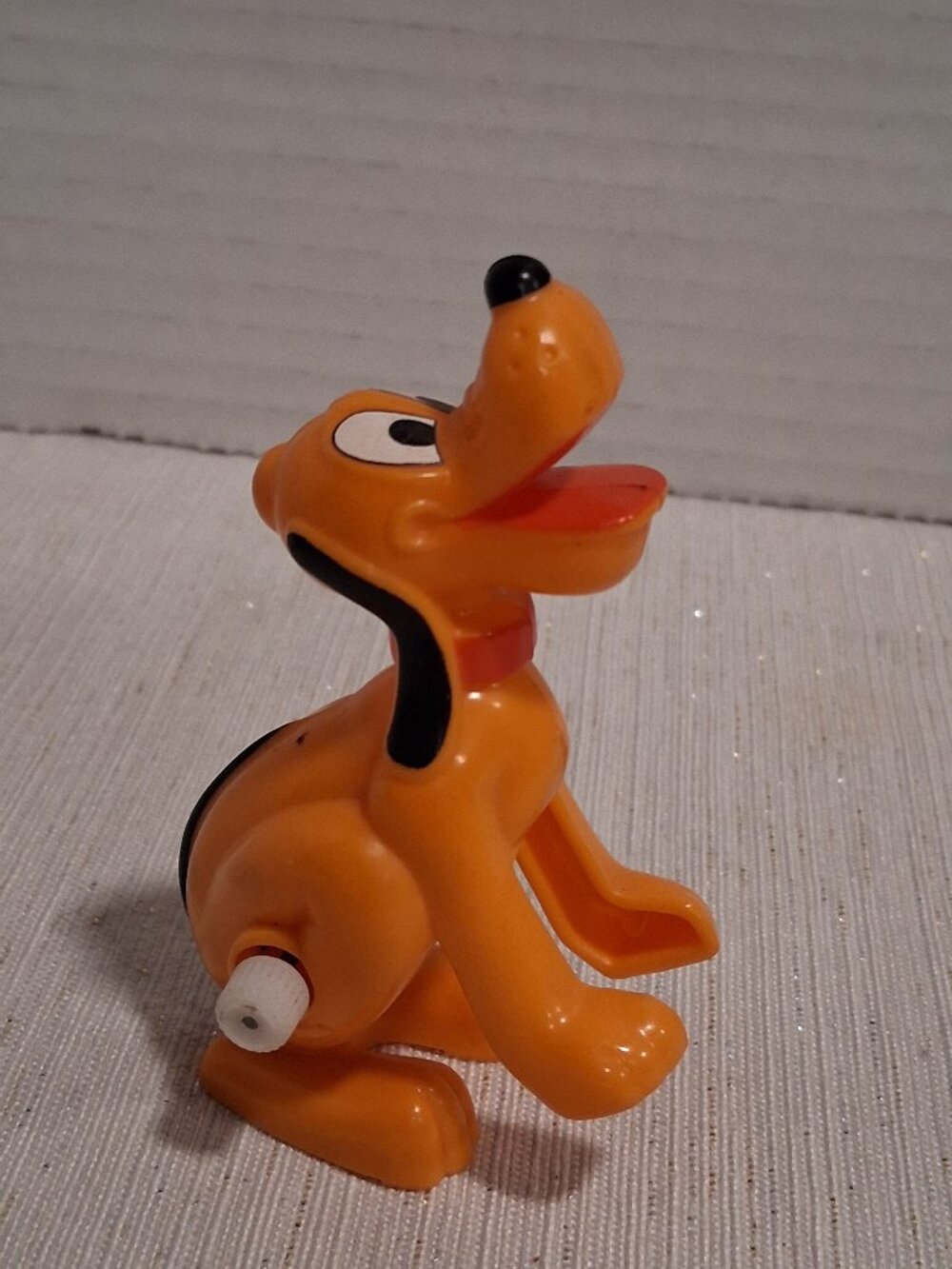 Vintage 1977 Taiwan Walt Disney Productions Wind Up Jumping Pluto Toy Works